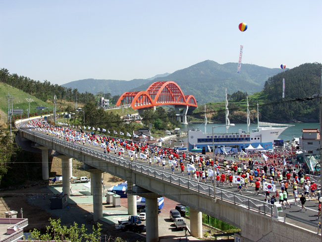 창선 · 삼천포 대교 개통 기념 마라톤 사진