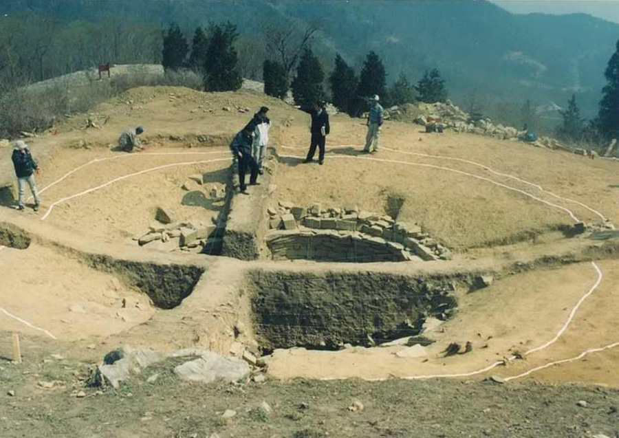 역사 유적지 발굴
