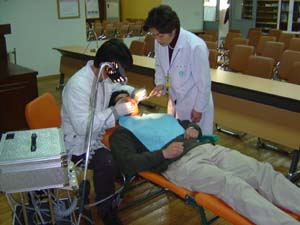 남해군 보건소에 이동용 치과진료장비 선뜻 기증