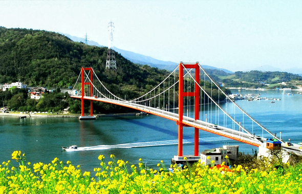 2st attraction Namhae Bridge and Chungnyeolsa